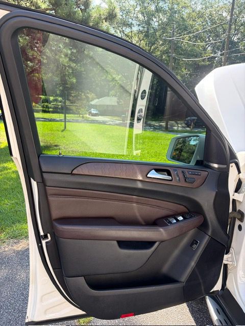 2012 Mercedes-Benz M-Class Image 28