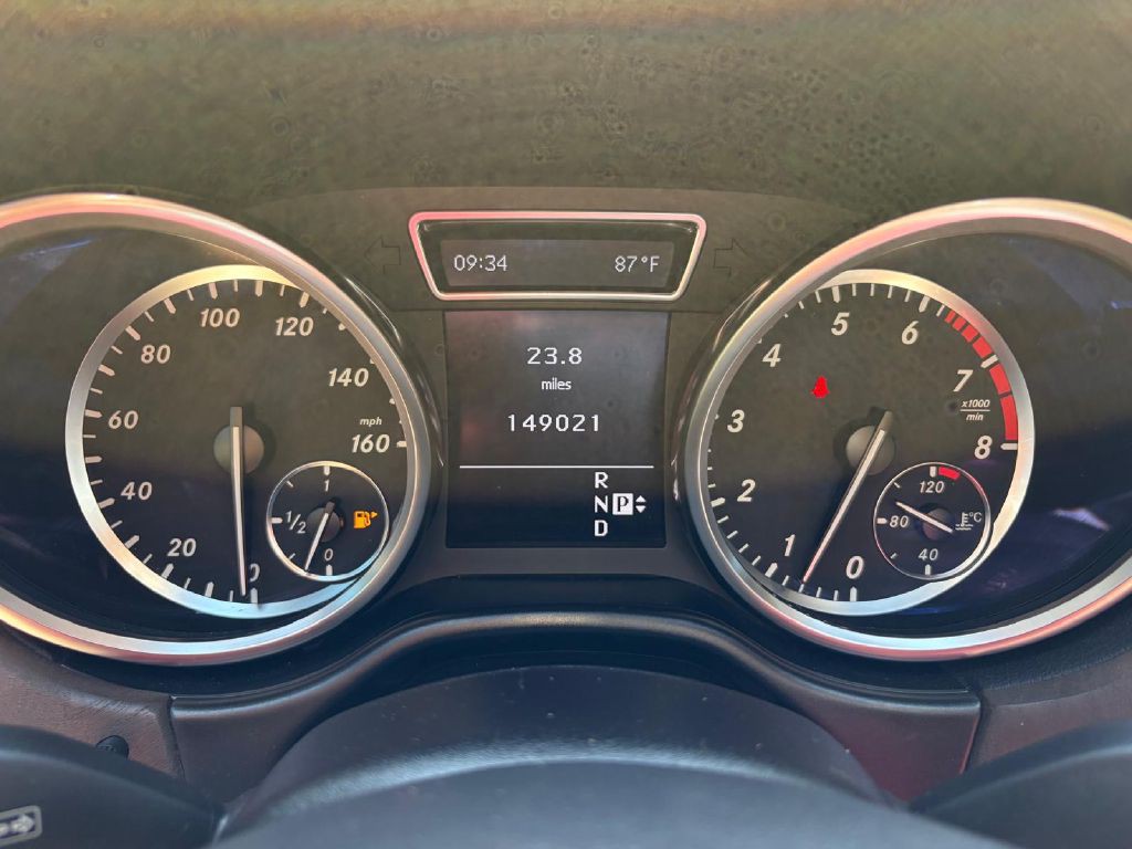 2012 Mercedes-Benz M-Class Image 29
