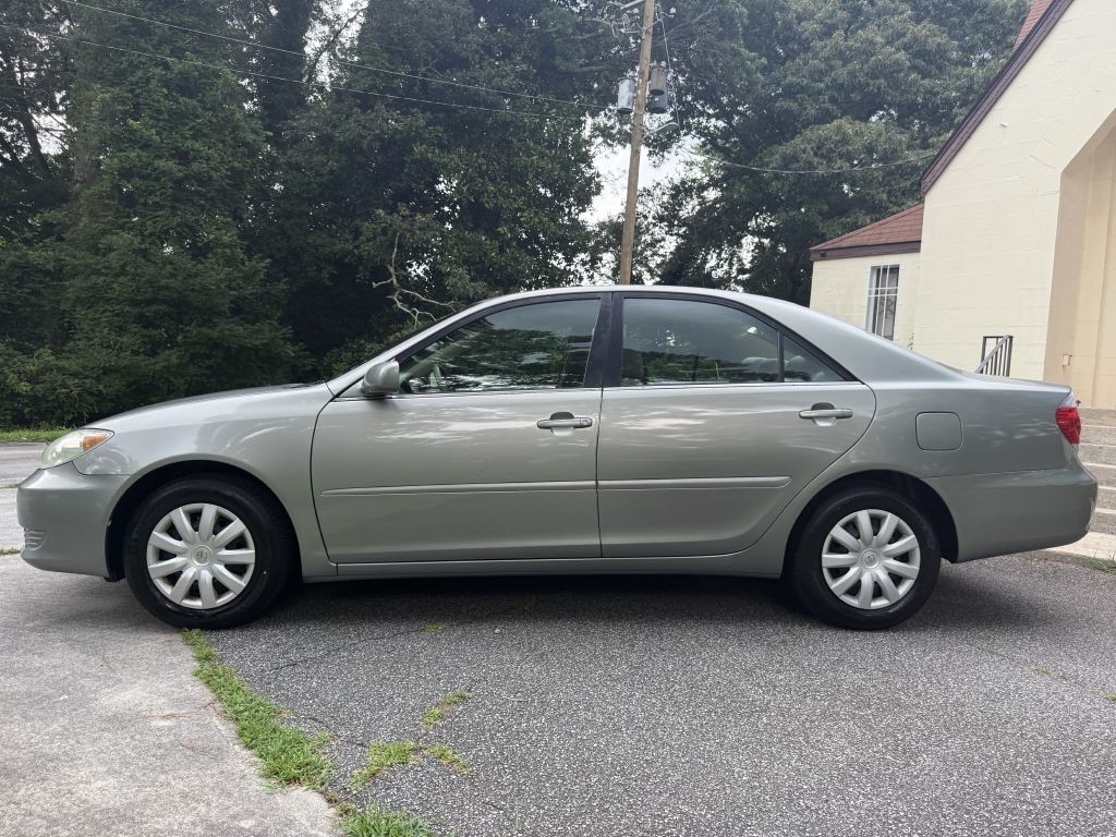 2005 Toyota Camry Image 4