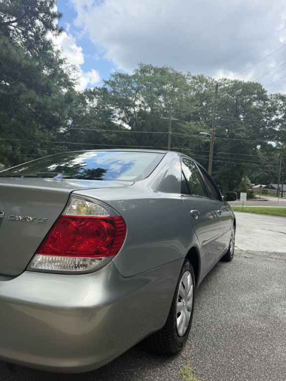 2005 Toyota Camry Image 37