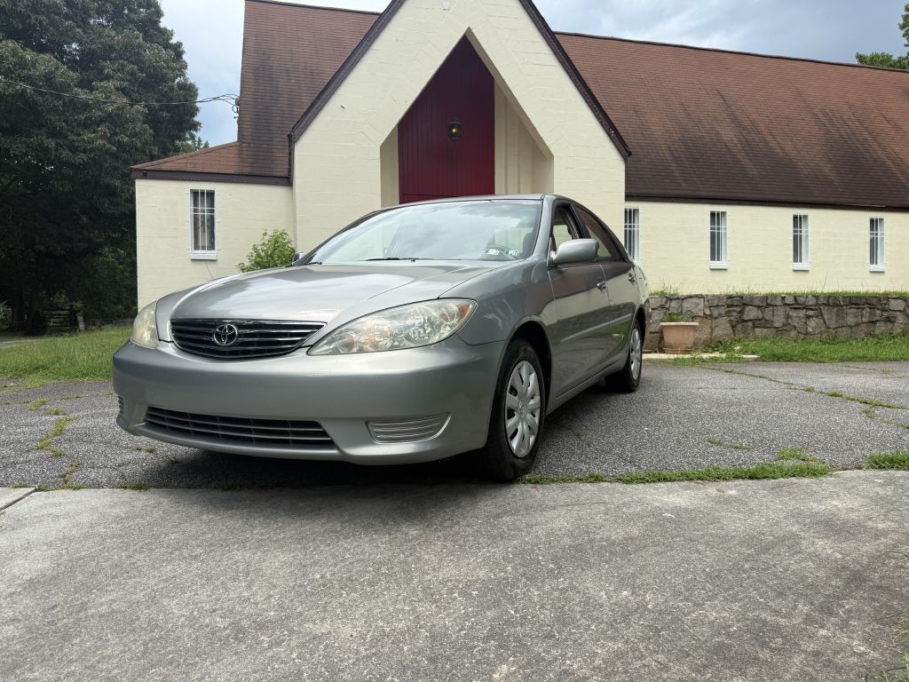 2005 Toyota Camry Image 42