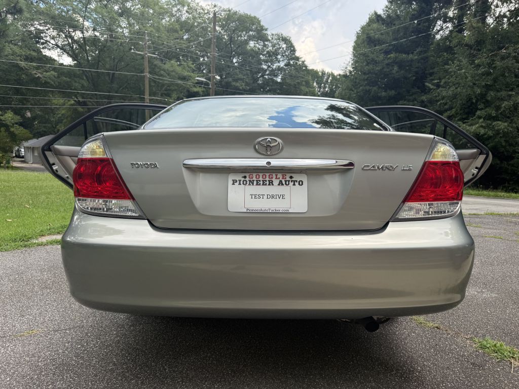 2005 Toyota Camry Image 43