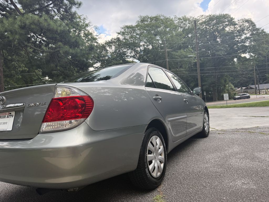2005 Toyota Camry Image 45