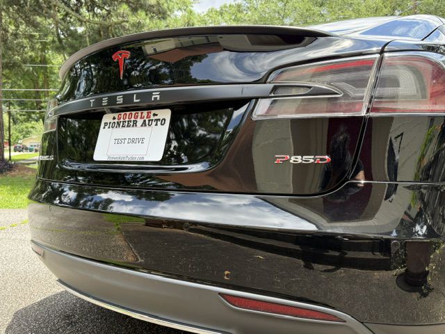 2016 Tesla Model S Image 3
