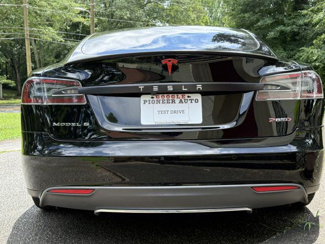 2016 Tesla Model S Image 6