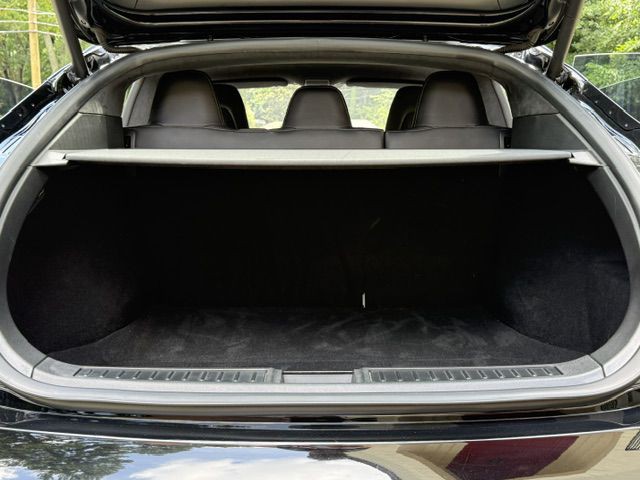 2016 Tesla Model S Image 35