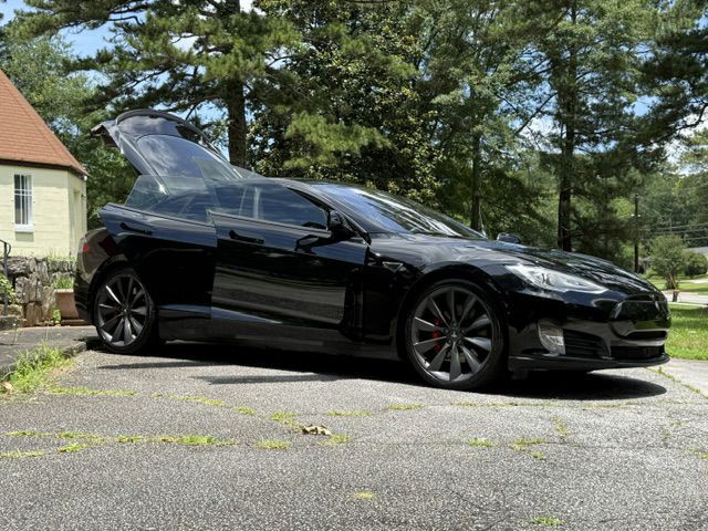 2016 Tesla Model S Image 36