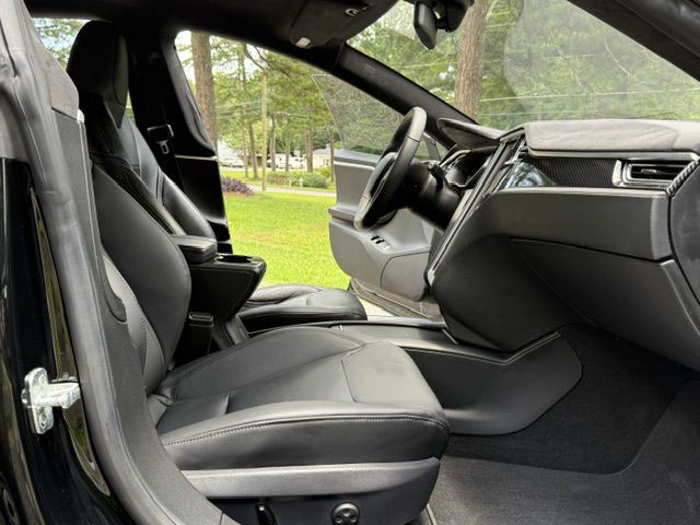 2016 Tesla Model S Image 50