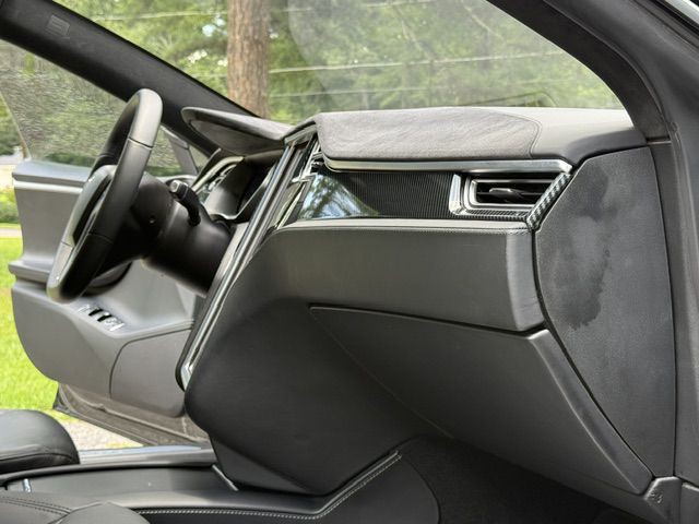 2016 Tesla Model S Image 53