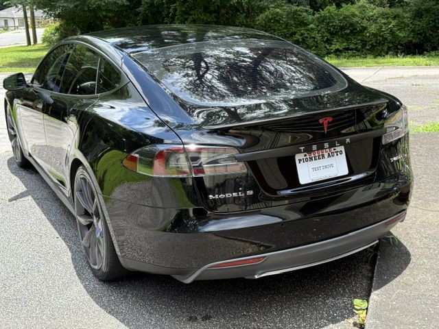 2016 Tesla Model S Image 66