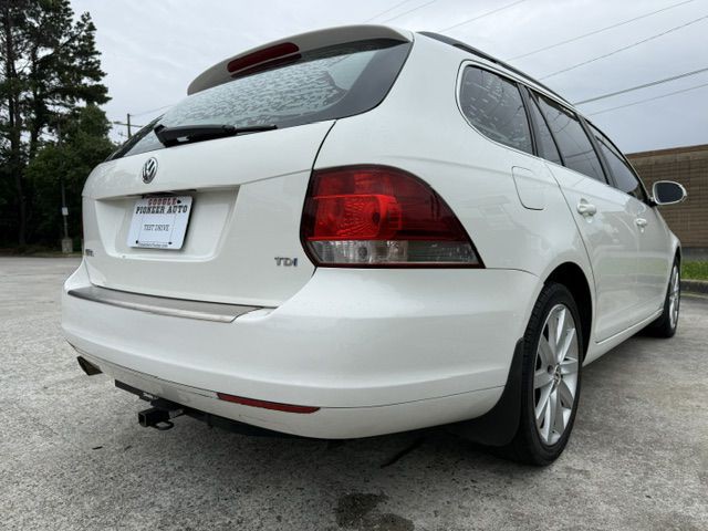 2012 Volkswagen Jetta Image 3