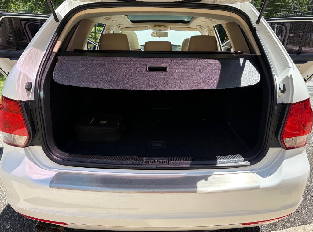 2012 Volkswagen Jetta Image 18
