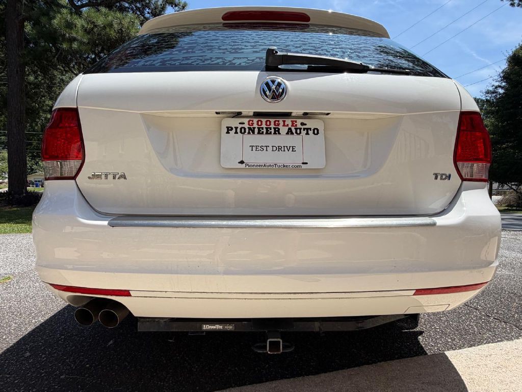 2012 Volkswagen Jetta Image 32