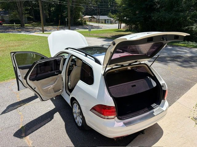 2012 Volkswagen Jetta Image 36