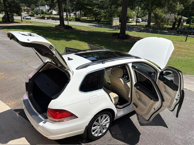 2012 Volkswagen Jetta Image 37