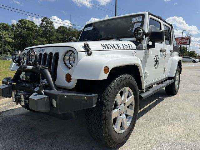 2013 Jeep Wrangler Unlimited Image 1