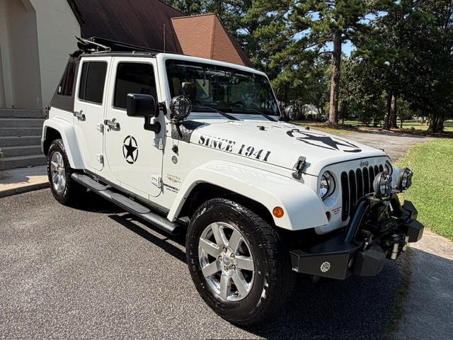 2013 Jeep Wrangler Unlimited Image 11