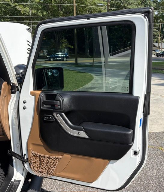 2013 Jeep Wrangler Unlimited Image 38