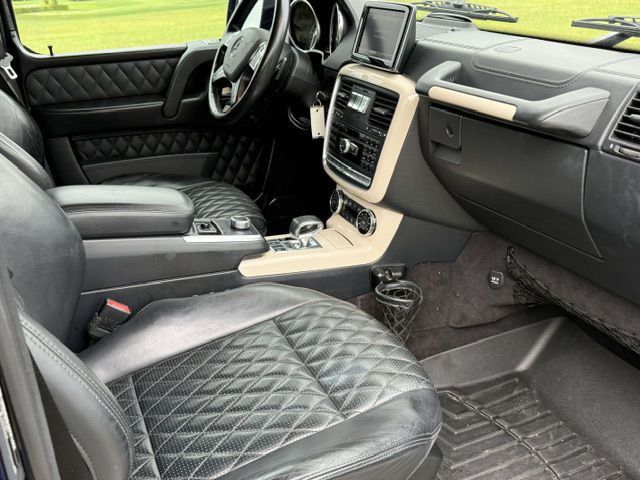 2015 Mercedes-Benz G-Class Image 19