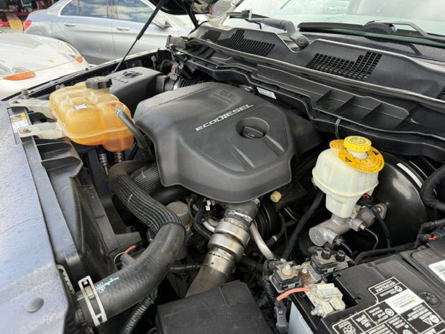 2016 RAM 1500 Image 10