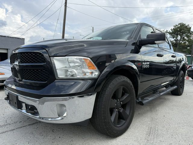 2016 RAM 1500 Image 12