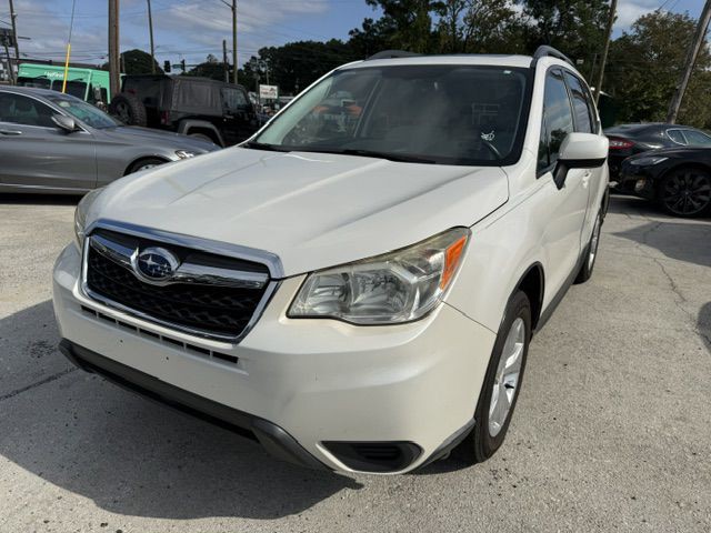 2014 Subaru Forester Image 2