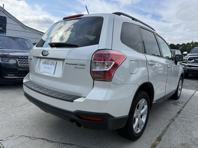 2014 Subaru Forester Image 7