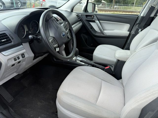 2014 Subaru Forester Image 9