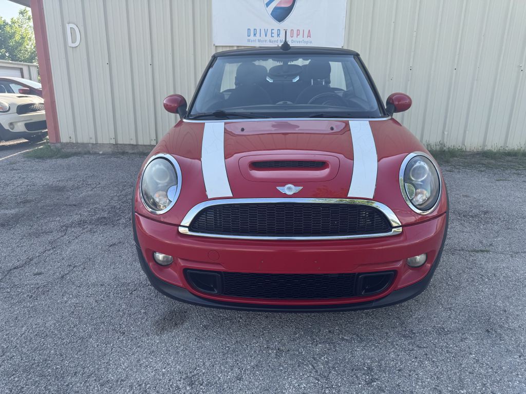 2011 MINI Cooper Image 3