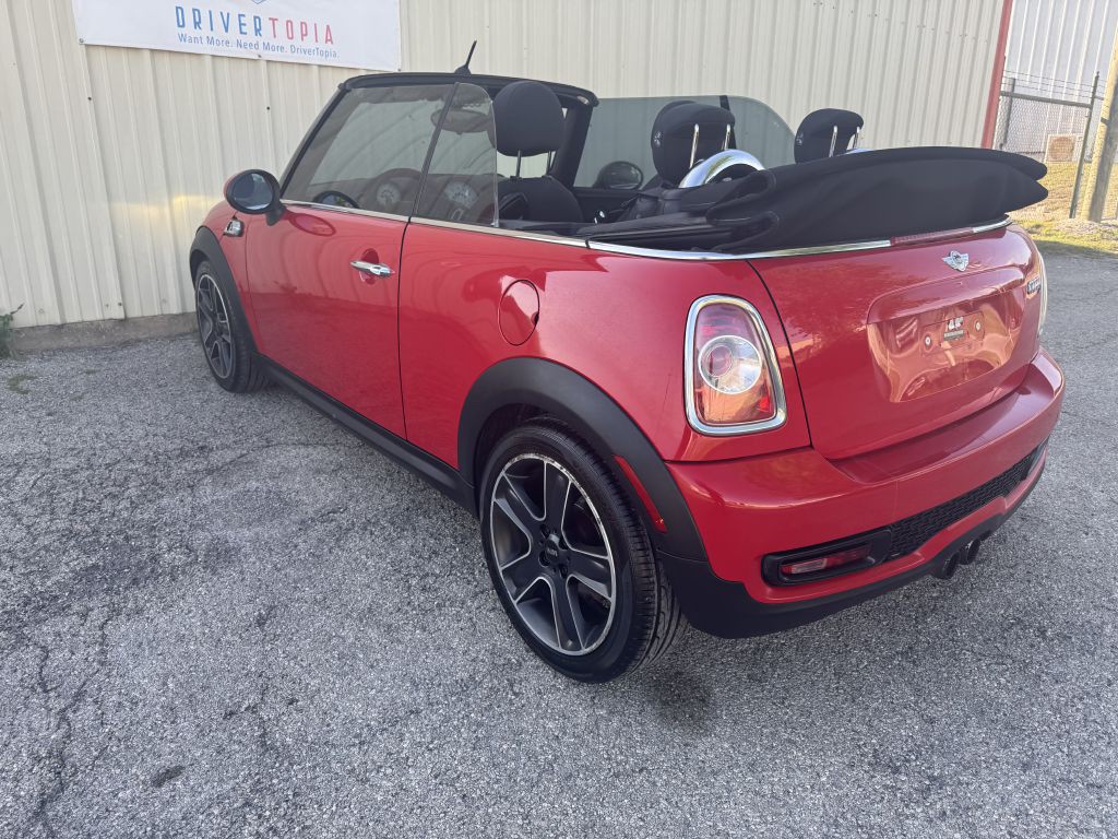2011 MINI Cooper Image 7