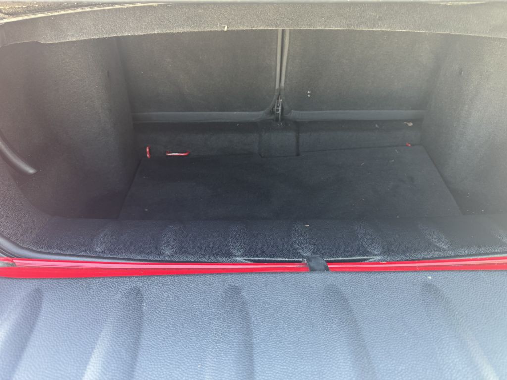 2011 MINI Cooper Image 23