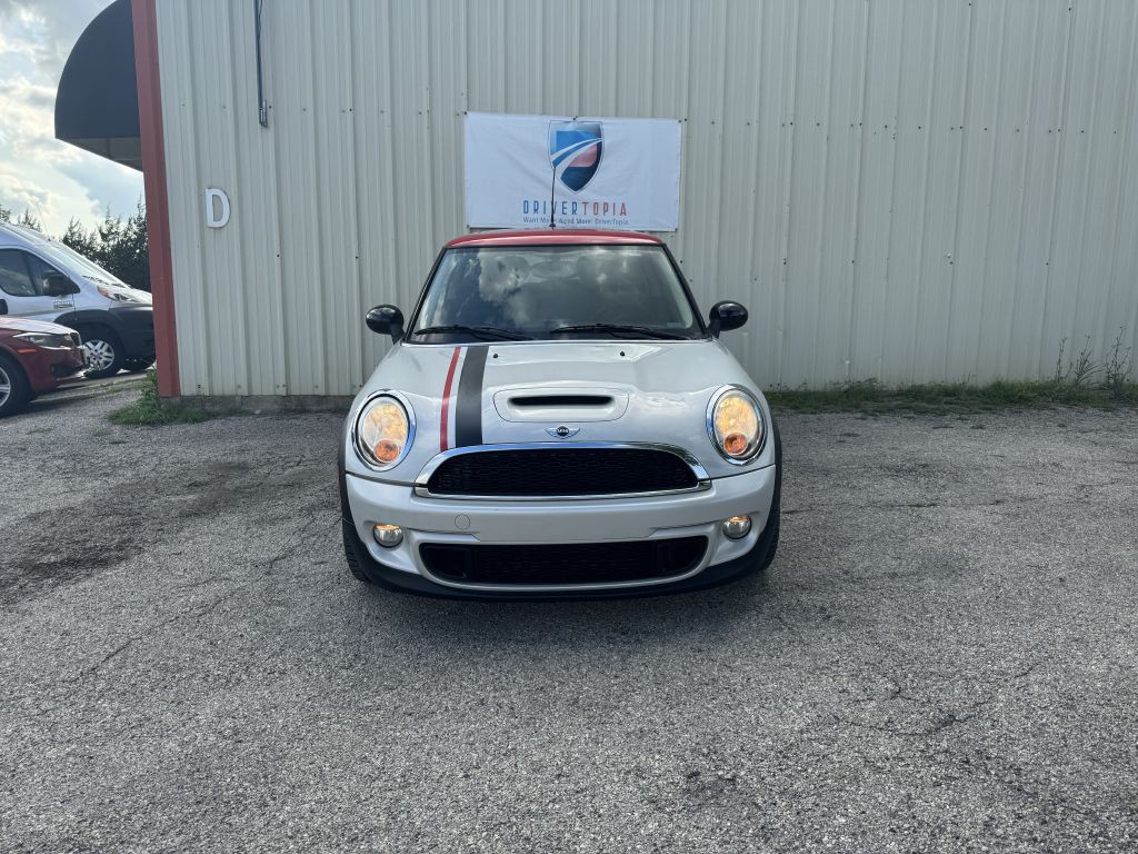 2011 MINI Cooper Image 3