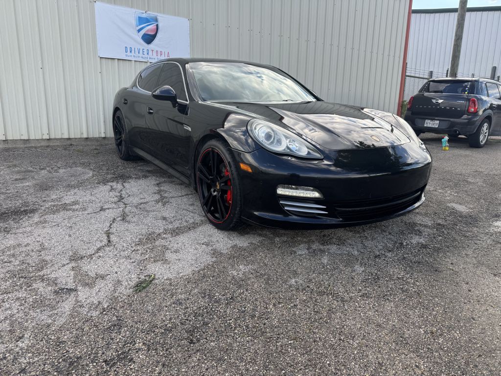 2010 Porsche Panamera Image 3