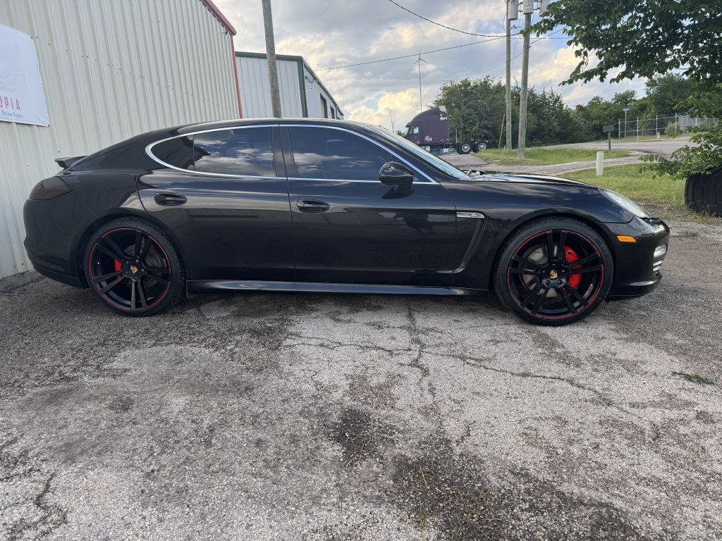 2010 Porsche Panamera Image 4