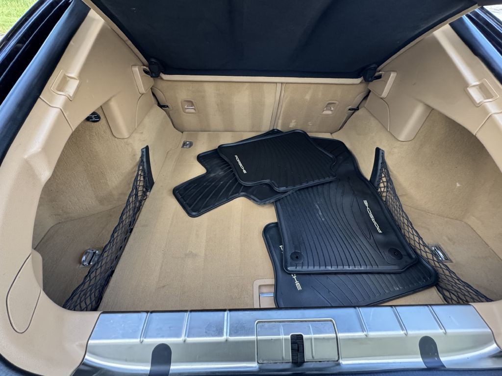 2010 Porsche Panamera Image 16