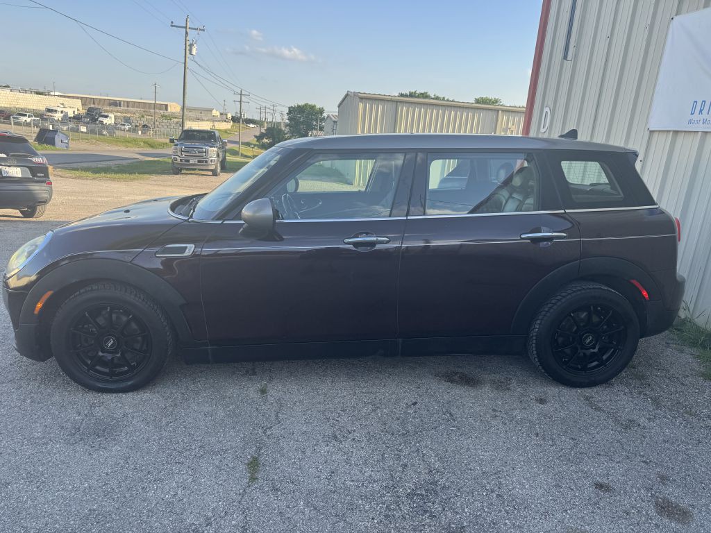 2017 MINI Cooper Image 10