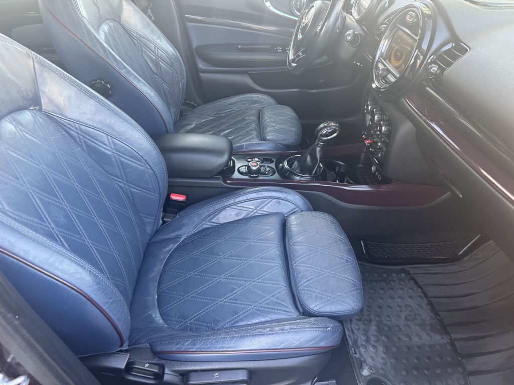 2017 MINI Cooper Image 25