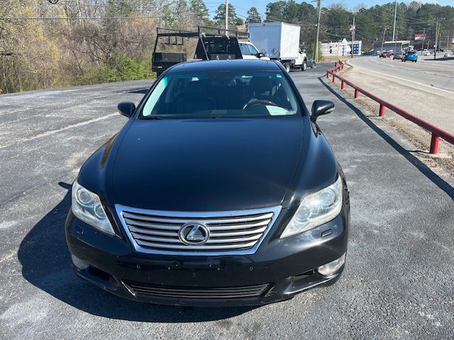 2010 Lexus LS 460 Image 2