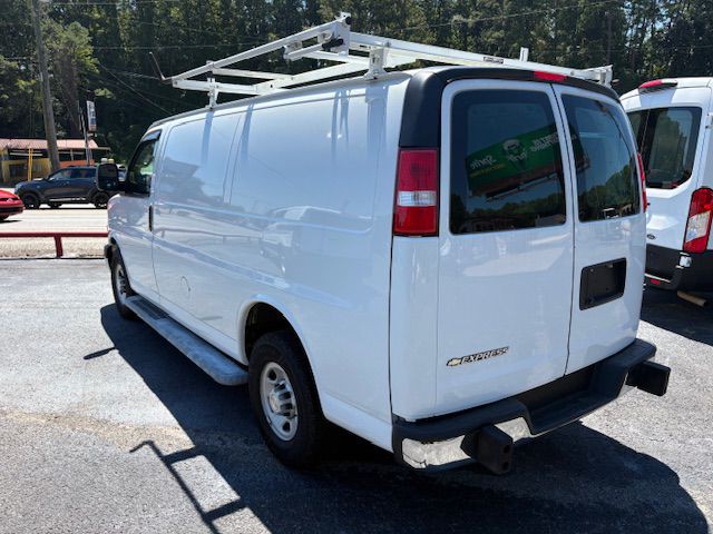 2020 Chevrolet Express Image 4