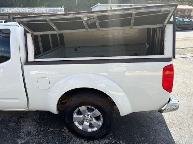 2013 Nissan Frontier Image 9