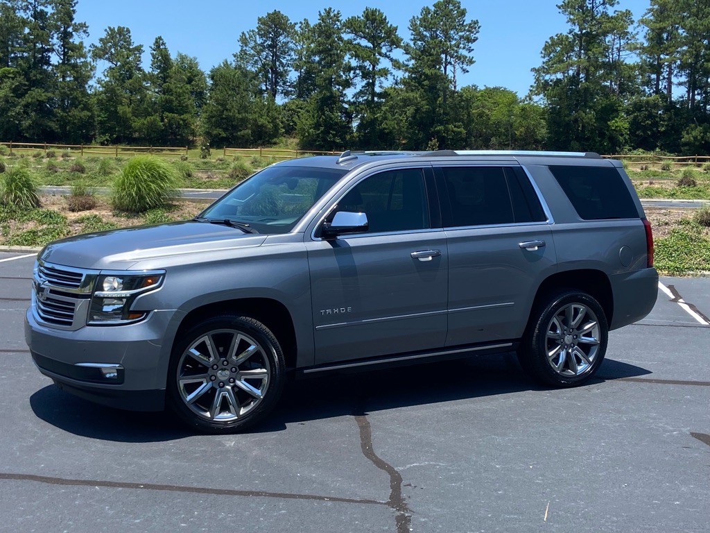 2018 Chevrolet Tahoe Image 2