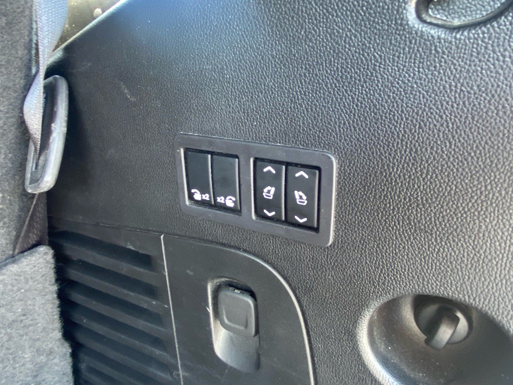 2018 Chevrolet Tahoe Image 17