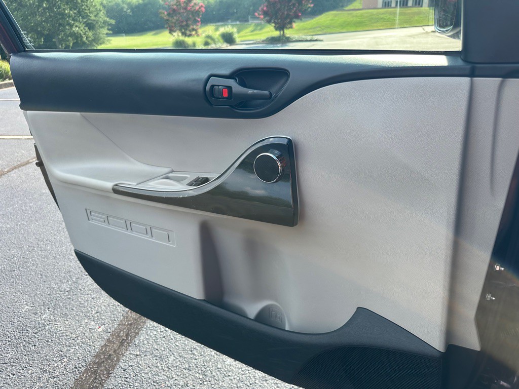 2012 Scion IQ Image 24