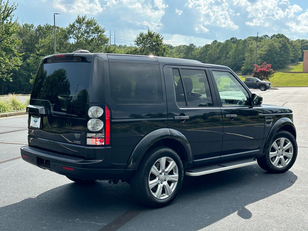 2015 Land Rover LR4 Image 8