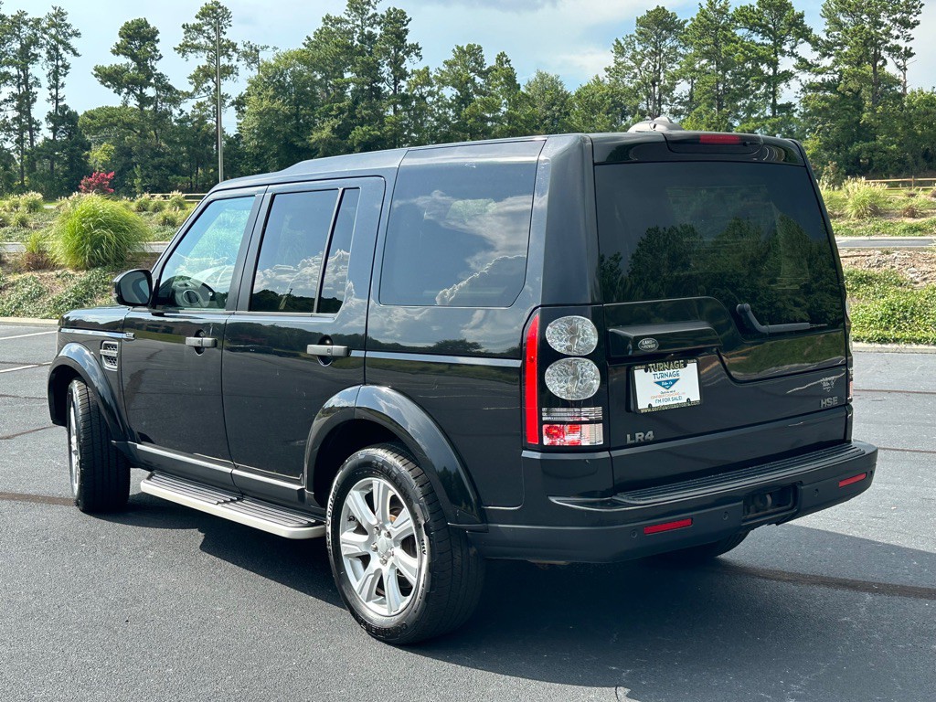 2015 Land Rover LR4 Image 11