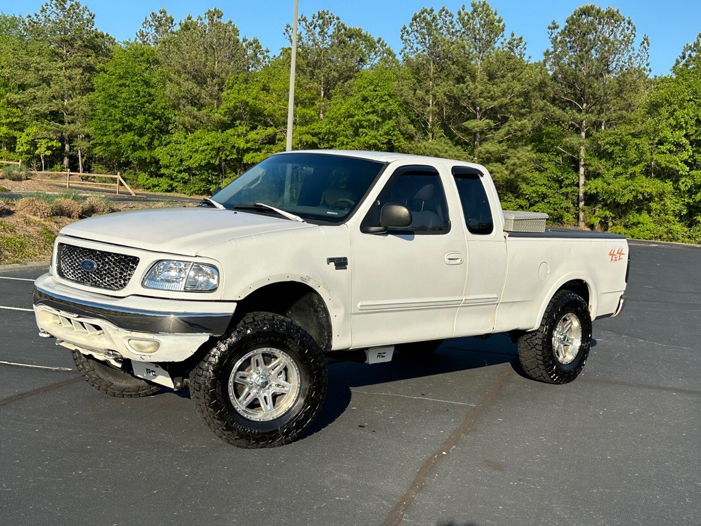 1999 Ford F-150 Image 2