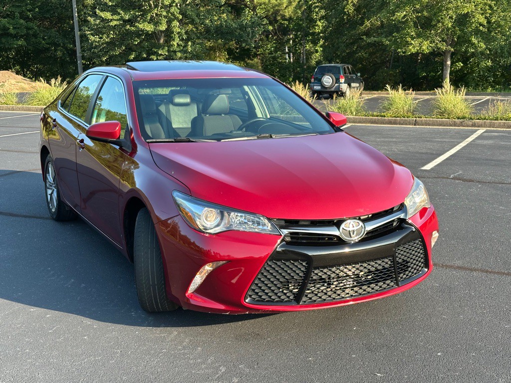 2017 Toyota Camry Image 4