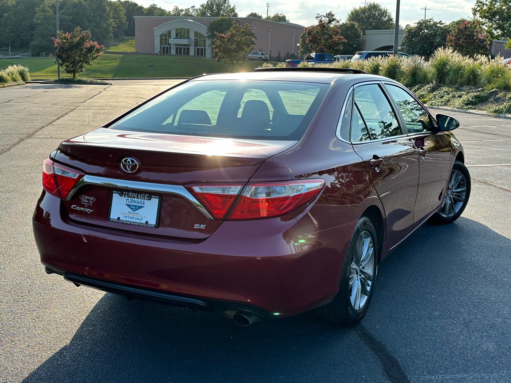 2017 Toyota Camry Image 7