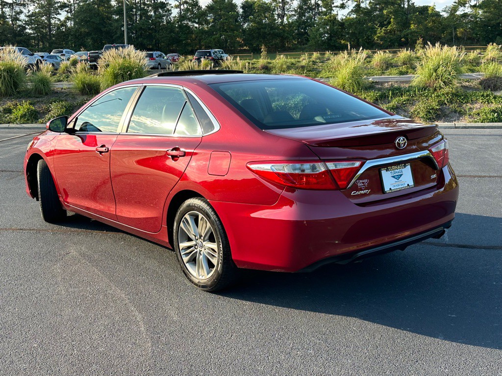 2017 Toyota Camry Image 9