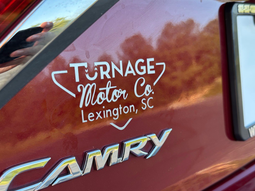 2017 Toyota Camry Image 10